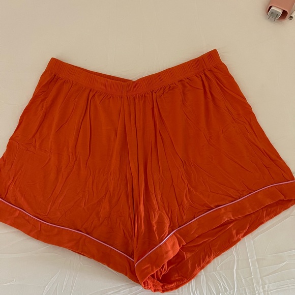 In My Sundays Pajama Set - Picture 3 of 4